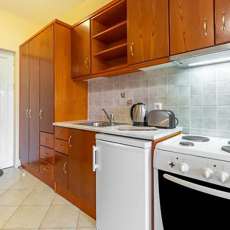 מלון דירות Kosmos St3 In Agios Stefanos איוס סטפנוס