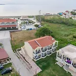 Kosmos St3 In Agios Stefanos Apart Otel Agios Stefanos Avliotes (Corfu)