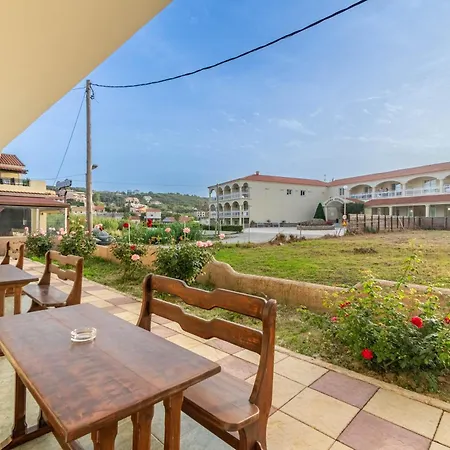 公寓式酒店 Kosmos St3 In Agios Stefanos 4*
