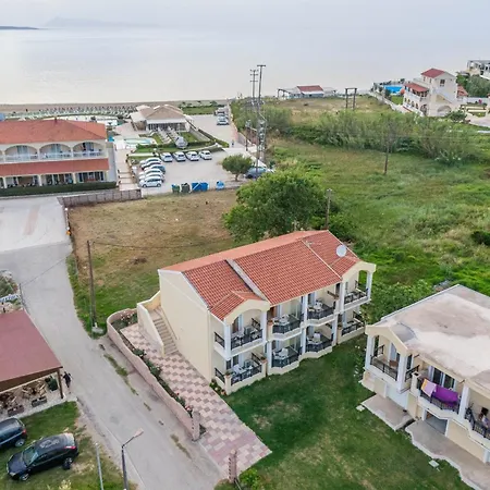 Kosmos St3 In Agios Stefanos 公寓式酒店 阿吉欧史芬尼
