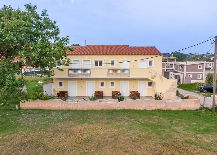 Kosmos St3 In Agios Stefanos Apart Otel 4*